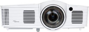 4k short throw projector